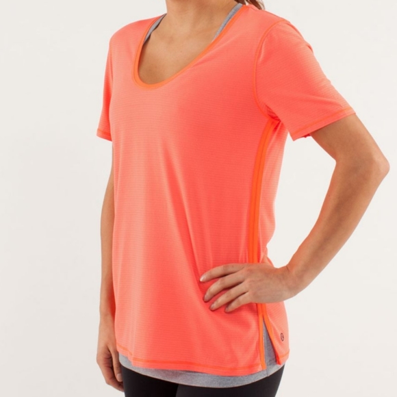 Lululemon Not So Basic Gym Tee

Light Flare - Picture 2 of 9